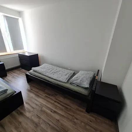 Monteurwohnungen In * Chemnitz (Saská Kamenice)