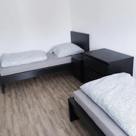 Monteurwohnungen In * 开姆尼茨